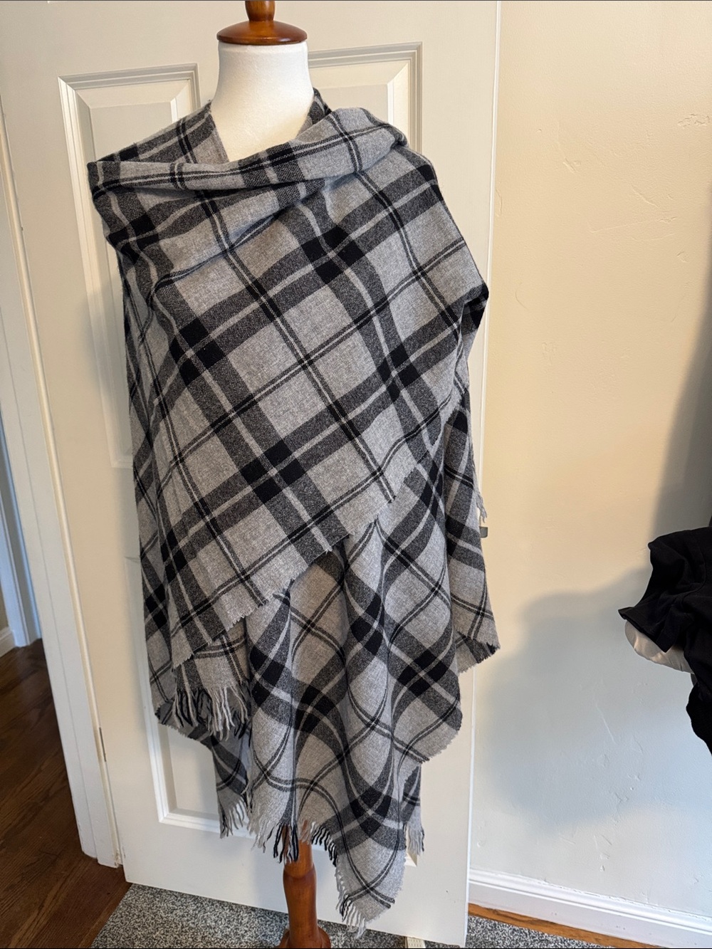 Eileen Fisher Black & Gray Plaid Wrap Scarf